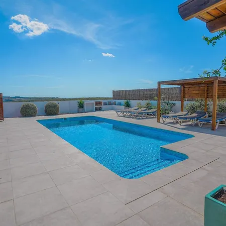 Casa Julia Relax En Menorca Cala Llonga (Menorca)