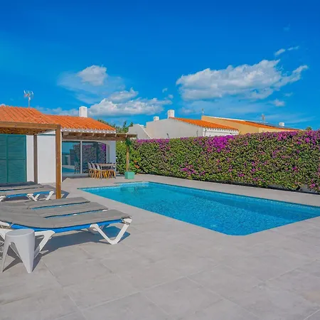 Casa Julia Relax En Menorca * Cala Llonga (Menorca)