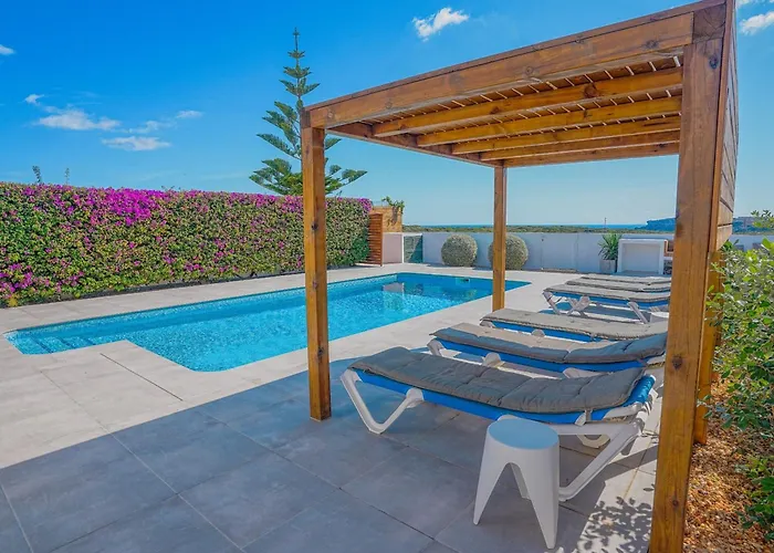 Casa Julia Relax En Menorca * Cala Llonga (Menorca)