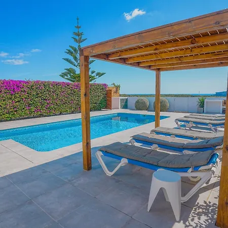 Casa Julia Relax En Menorca * Cala Llonga (Menorca)